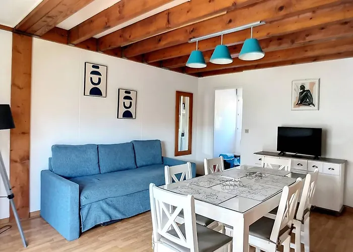 Holiday home - Duplex 6 Pers Avec Terrasse - Fr-1-857-32