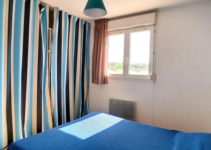 Holiday home - Duplex 6 Pers Avec Terrasse - Fr-1-857-32 Soustons